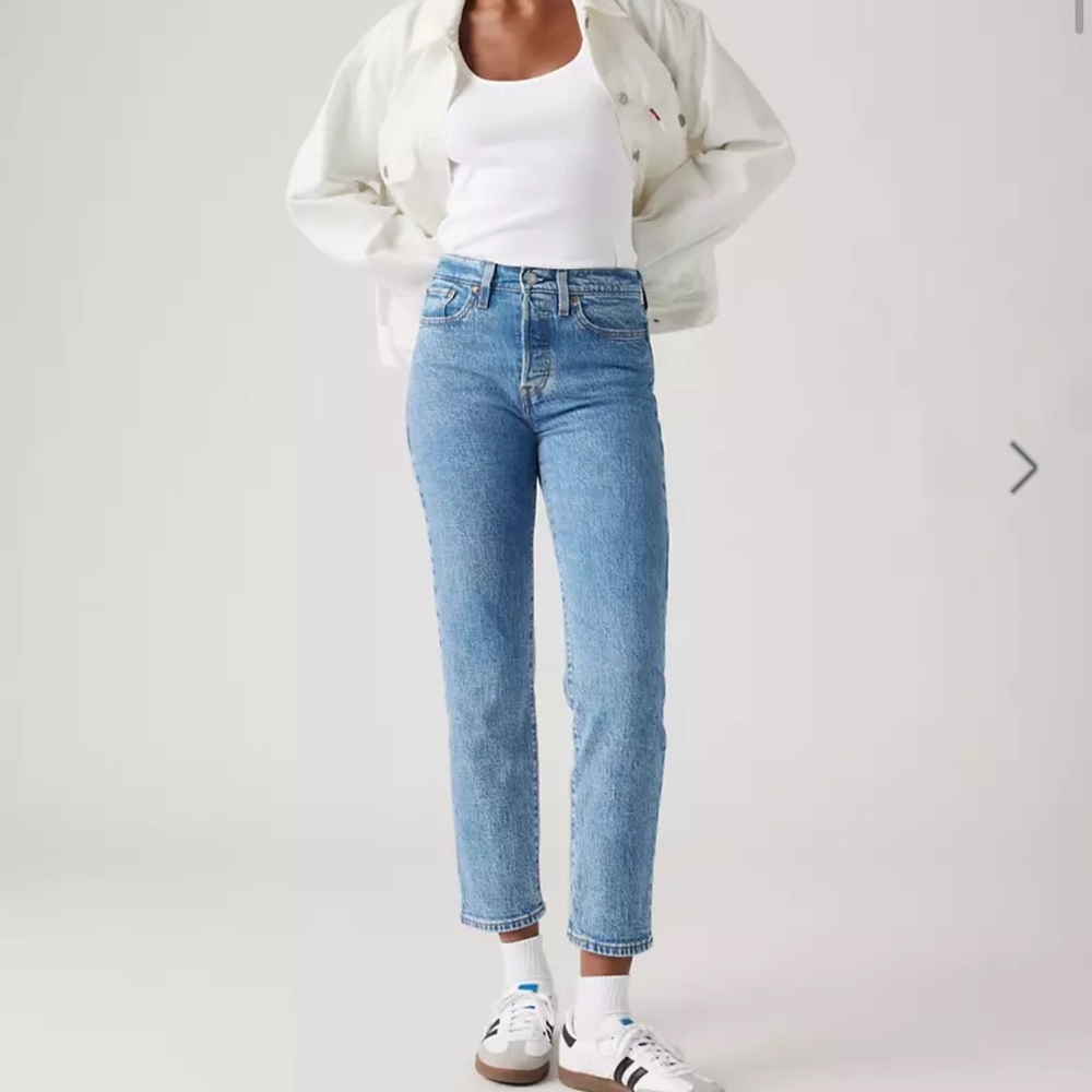Levi’s Wedgie Straight - Space to Think (27x28)